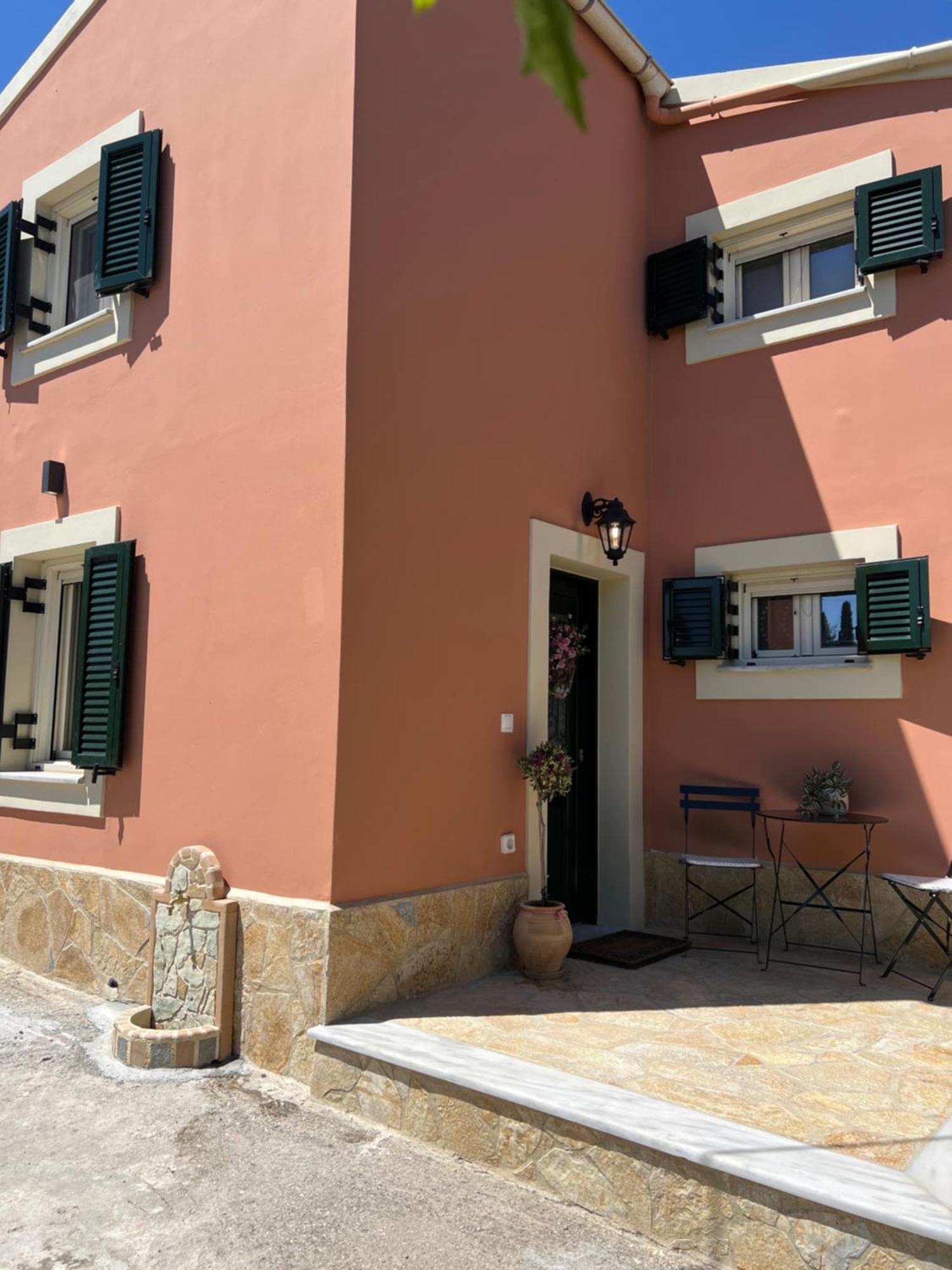 Spitaki * Alepou